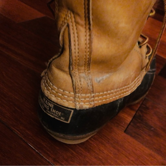 Woman’s L.L. Bean Boots - Picture 5 of 7